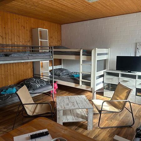 Fewo Im Reit- Und Ponyparadies Roos Halle  エクステリア 写真